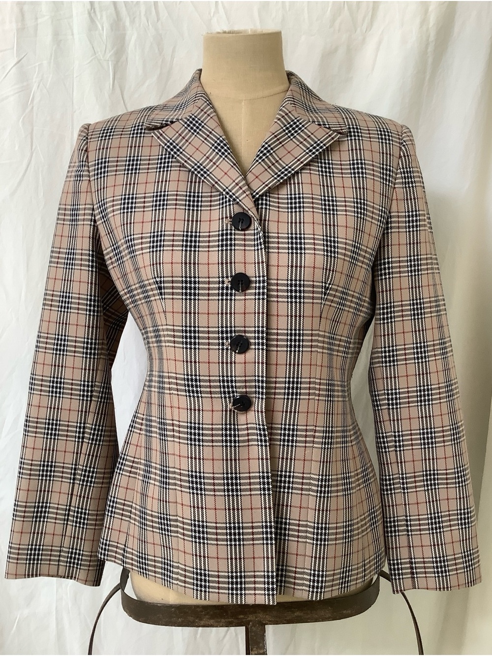 Le Suit Classic Blazer-Tan Black Red White Plaid Pattern-Fitted-Poly Blend-6P